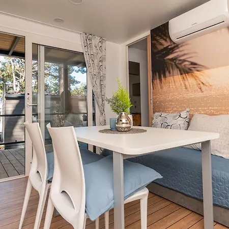 Mobile Homes Azzurro Rovinj Exterior photo